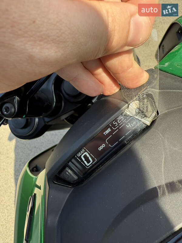 Мотоцикл Без обтекателей (Naked bike) Bajaj Dominar 400 2024 в Киеве
