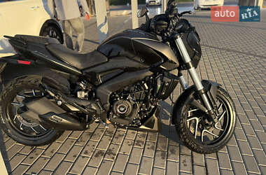 Мотоцикл Без обтекателей (Naked bike) Bajaj Dominar 400 2020 в 
