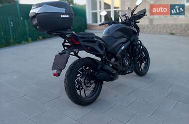 Мотоцикл Спорт-туризм Bajaj Dominar 400 2024 в 