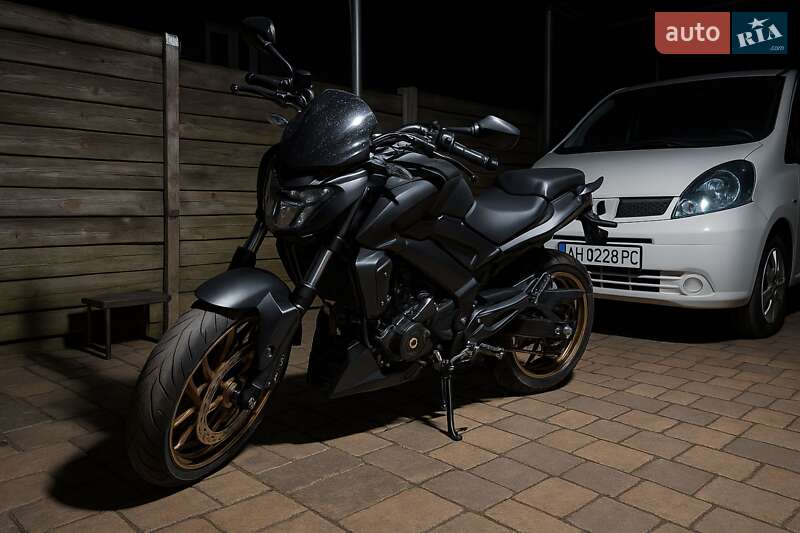 Bajaj Dominar 400 2018