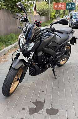 Мотоцикл Без обтекателей (Naked bike) Bajaj Dominar 400 2018 в 