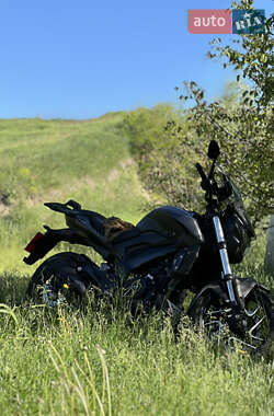 Мотоцикл Спорт-туризм Bajaj Dominar 400 2024 в Ромнах