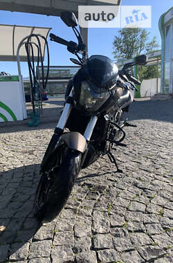 Мотоцикл Классік Bajaj Dominar D400 2021 в Золочеві