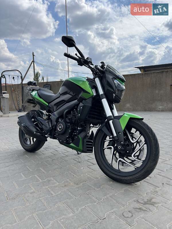 Мотоцикл Без обтекателей (Naked bike) Bajaj Dominar D400 2021 в Снигиревке