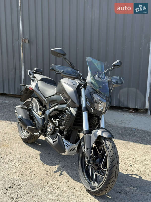 Мотоцикл Без обтекателей (Naked bike) Bajaj Dominar D400 2024 в Киеве