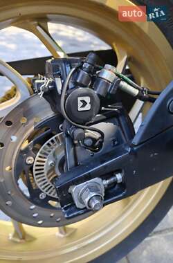 Мотоцикл Классик Bajaj Dominar D400 2018 в 
