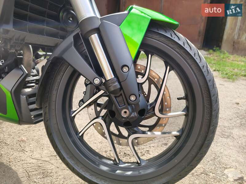 Мотоцикл Спорт-туризм Bajaj Dominar D400 2021 в Христиновке