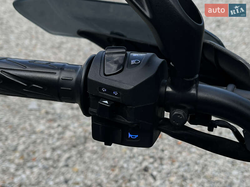 Мотоцикл Спорт-туризм Bajaj Dominar D400 2023 в Харькове