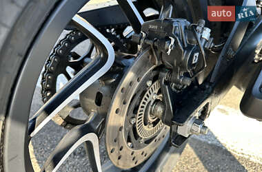 Мотоцикл Без обтекателей (Naked bike) Bajaj Dominar D400 2023 в 