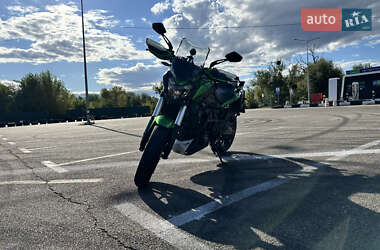 Мотоцикл Без обтекателей (Naked bike) Bajaj Dominar D400 2023 в 