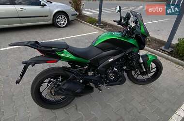 Мотоцикл Спорт-туризм Bajaj Dominar D400 2024 в 
