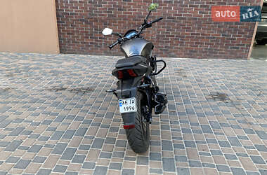 Мотоцикл Без обтекателей (Naked bike) Bajaj Dominar D400 2024 в 