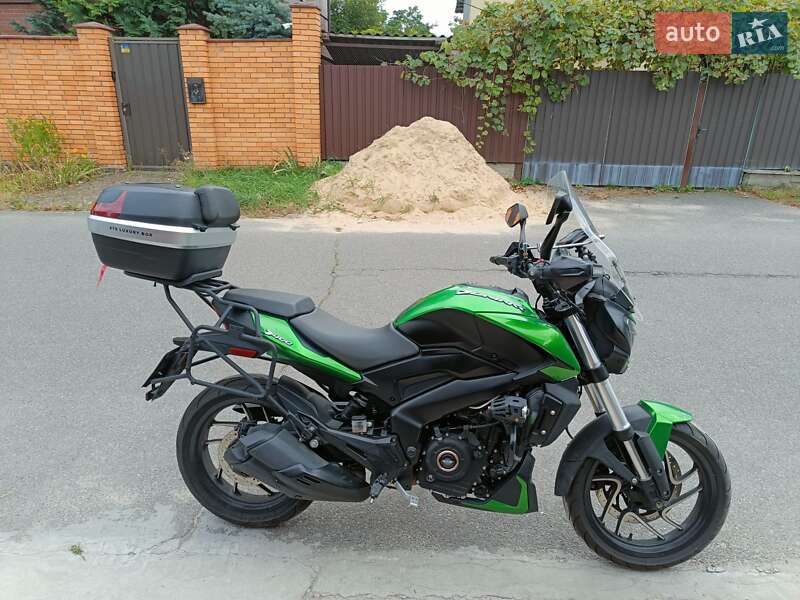 Мотоцикл Классік Bajaj Dominar D400 2020 в Немішаєве