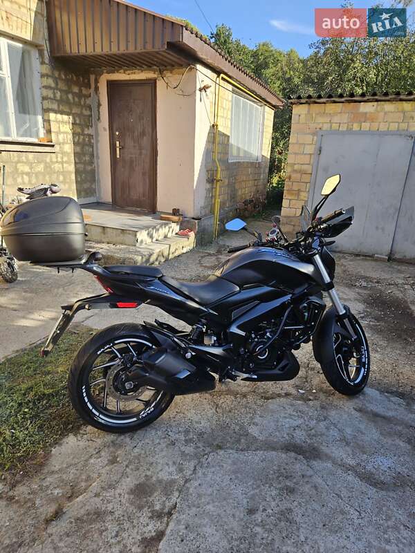 Мотоцикл Спорт-туризм Bajaj Dominar D400 2024 в Броварах