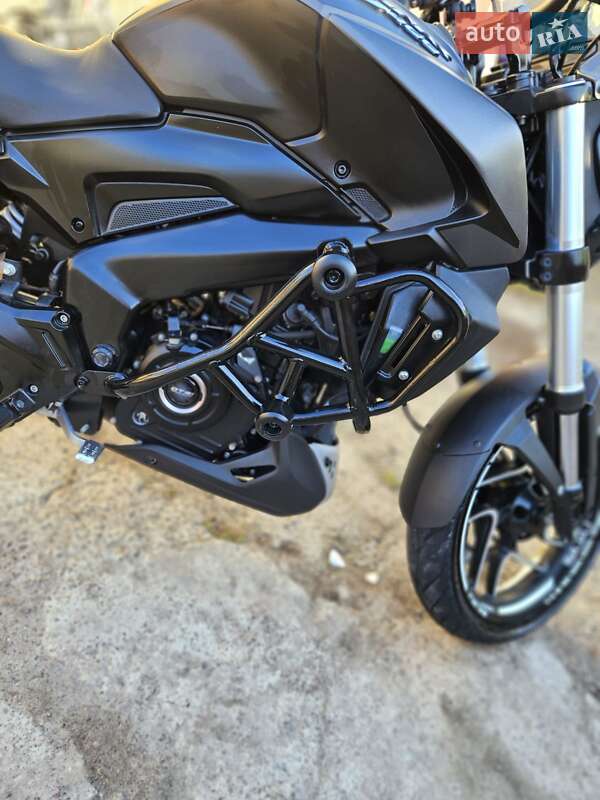Мотоцикл Спорт-туризм Bajaj Dominar D400 2024 в Броварах