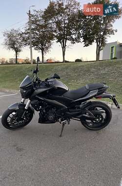 Мотоцикл Без обтекателей (Naked bike) Bajaj Dominar D400 2020 в Кривом Роге