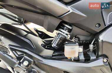 Мотоцикл Без обтекателей (Naked bike) Bajaj Dominar D400 2021 в 