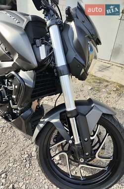 Мотоцикл Без обтекателей (Naked bike) Bajaj Dominar D400 2021 в 