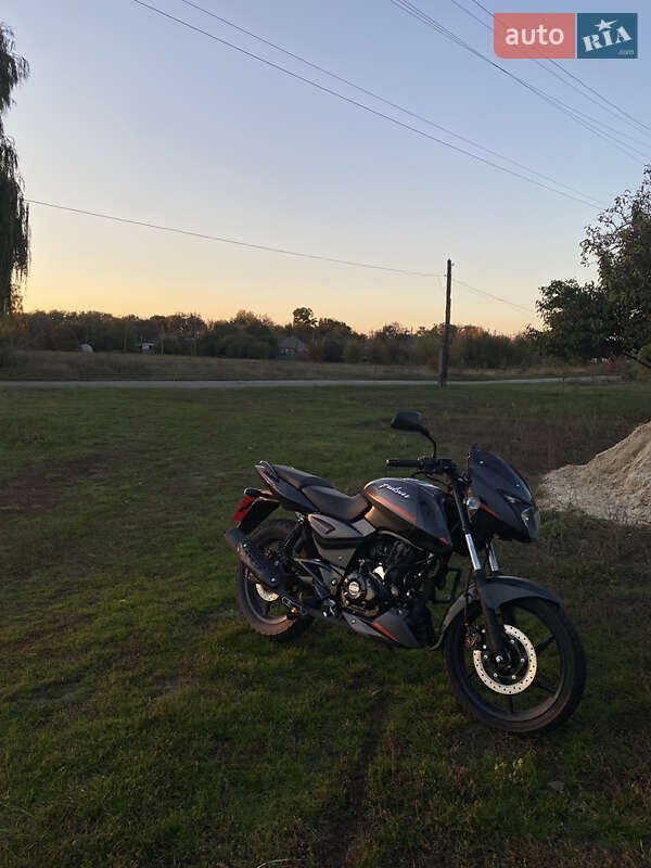 Bajaj Pulsar 180 2023