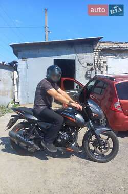 Спортбайк Bajaj Pulsar 180 2021 в 