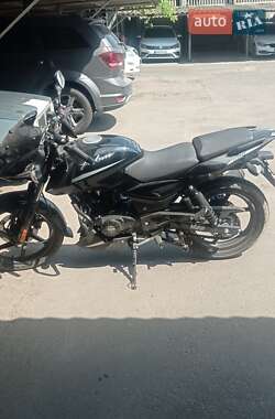 Мотоцикл Классік Bajaj Pulsar 180 2025 в 