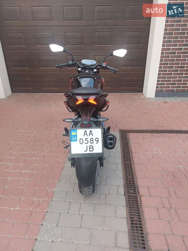 Спортбайк Bajaj Pulsar N250 2024 в Києві