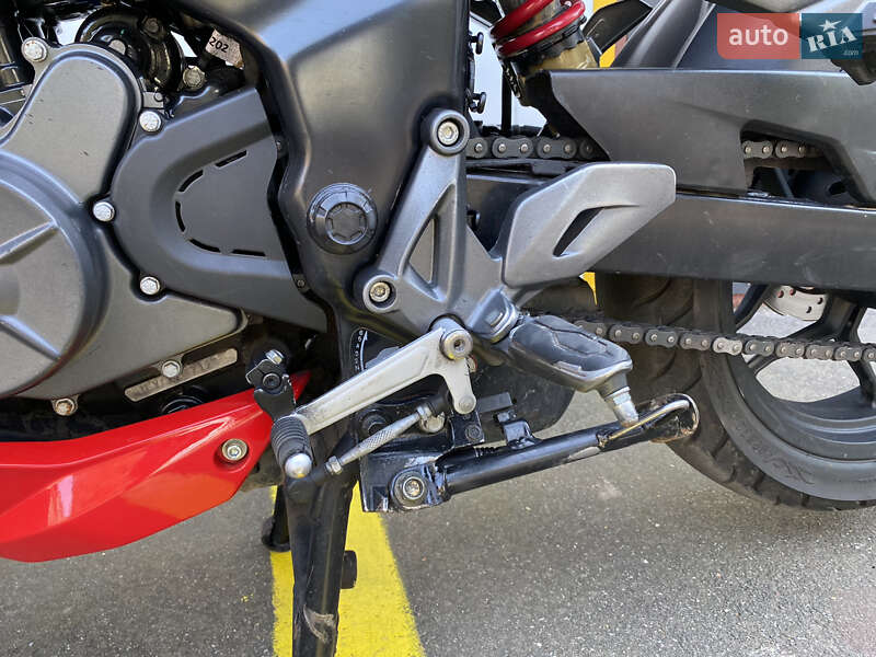 Вантажні моторолери, мотоцикли, скутери, мопеди Bajaj Pulsar NS200 2019 в Конотопі