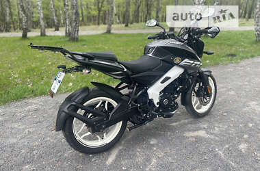 Мотоцикл Без обтекателей (Naked bike) Bajaj Pulsar NS200 2021 в 