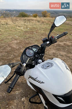 Мотоцикл Без обтекателей (Naked bike) Bajaj Pulsar NS200 2021 в 