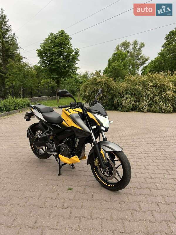 Мотоцикл Без обтекателей (Naked bike) Bajaj Pulsar NS200 2019 в Миргороде