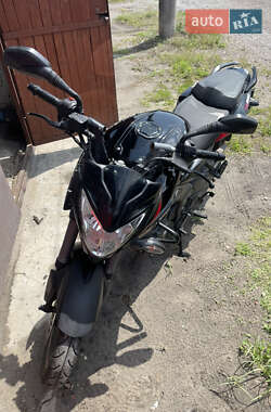 Мотоцикл Без обтекателей (Naked bike) Bajaj Pulsar NS200 2024 в Киеве
