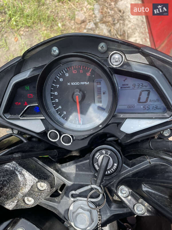 Мотоцикл Без обтікачів (Naked bike) Bajaj Pulsar NS200 2024 в Києві фото 6 Мотоцикл Без обтікачів (Naked bike) Bajaj Pulsar NS200 2024 в Києві