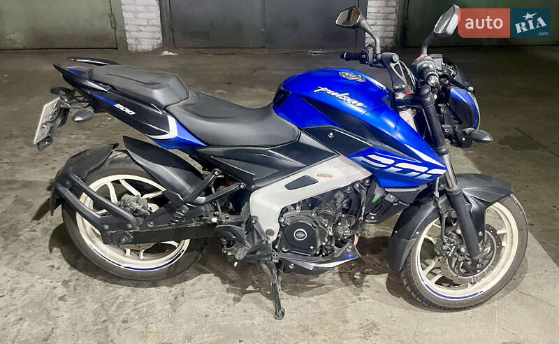 Мотоцикл Без обтекателей (Naked bike) Bajaj Pulsar NS200 2021 в Киеве