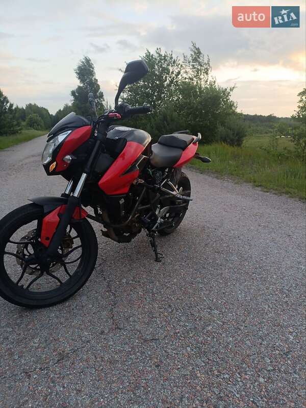Мотоцикл Без обтекателей (Naked bike) Bajaj Pulsar NS200 2016 в Житомире