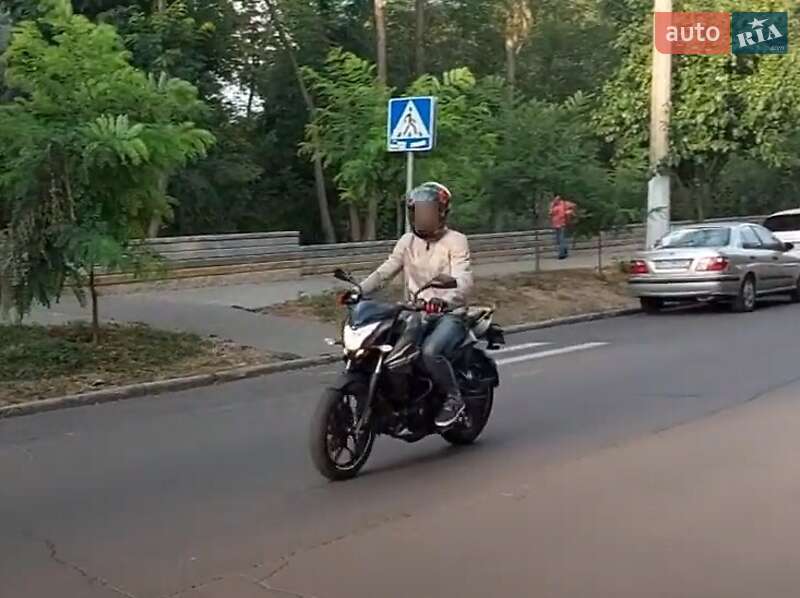 Мотоцикл Без обтекателей (Naked bike) Bajaj Pulsar NS200 2023 в Одессе
