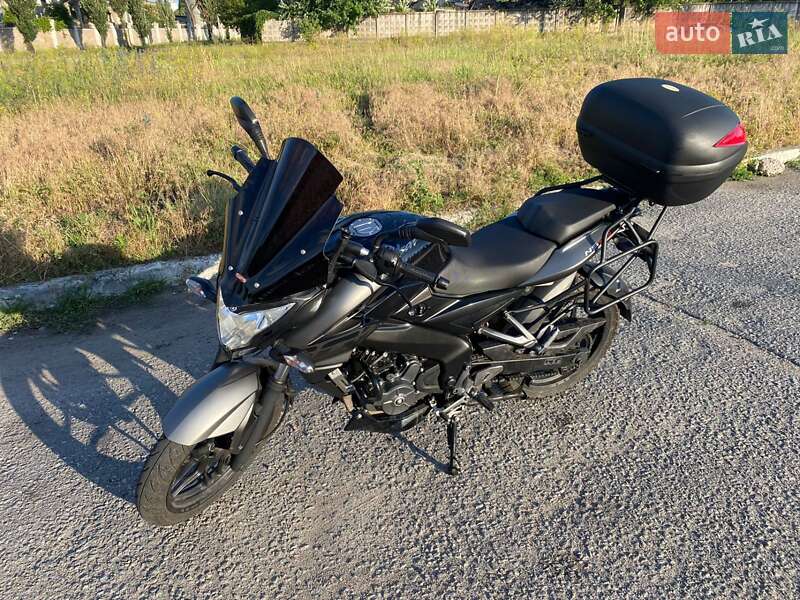 Мотоцикл Спорт-туризм Bajaj Pulsar NS200 2019 в 