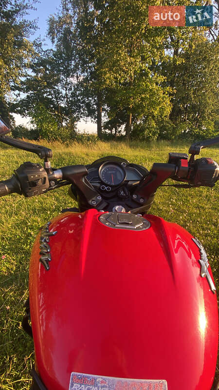 Спортбайк Bajaj Pulsar NS200 2017 в Ровно