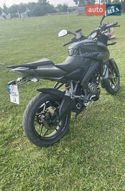 Мотоцикл Без обтекателей (Naked bike) Bajaj Pulsar NS200 2017 в 