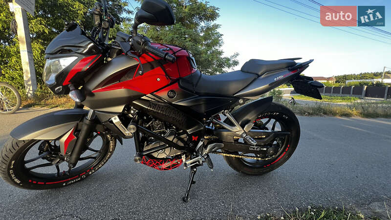 Спортбайк Bajaj Pulsar NS200 2021 в Прилуках фото 5 Спортбайк Bajaj Pulsar NS200 2021 в Прилуках