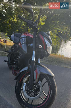 Спортбайк Bajaj Pulsar NS200 2021 в 