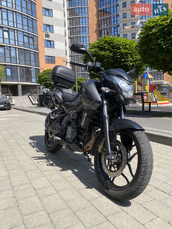 Мотоцикл Без обтекателей (Naked bike) Bajaj Pulsar NS200 2021 в 