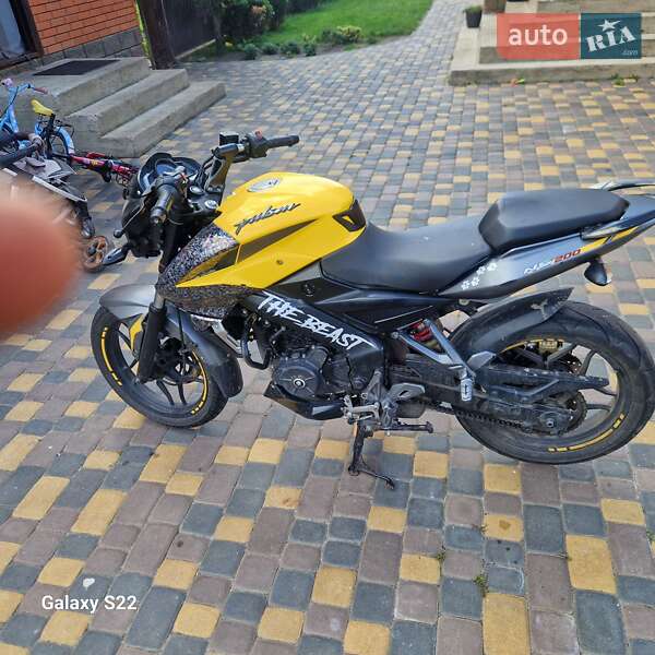 Bajaj Pulsar NS200 2019