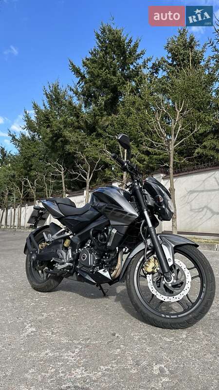 Мотоцикл Без обтекателей (Naked bike) Bajaj Pulsar NS200 2018 в 