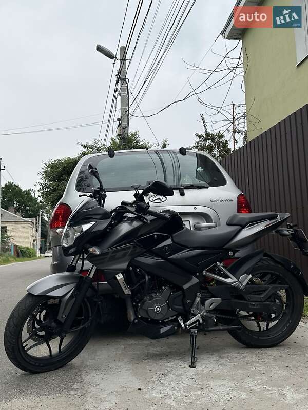 Мотоцикл Без обтікачів (Naked bike) Bajaj Pulsar NS200 2018 в Броварах фото 2 Мотоцикл Без обтікачів (Naked bike) Bajaj Pulsar NS200 2018 в Броварах