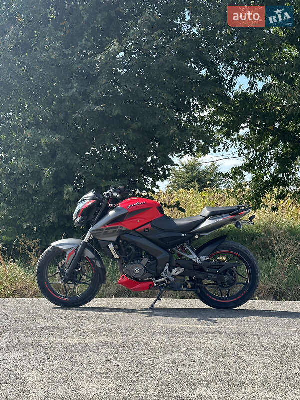 Мотоцикл Без обтікачів (Naked bike) Bajaj Pulsar NS200 2019 в Чорткові фото 3 Мотоцикл Без обтікачів (Naked bike) Bajaj Pulsar NS200 2019 в Чорткові