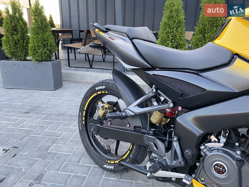 Мотоцикл Классик Bajaj Pulsar NS200 2021 в Каменец-Подольском