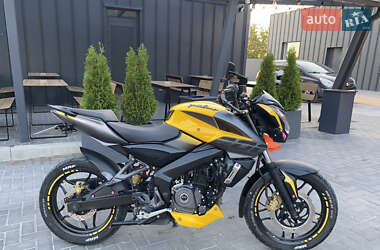 Мотоцикл Классик Bajaj Pulsar NS200 2021 в 