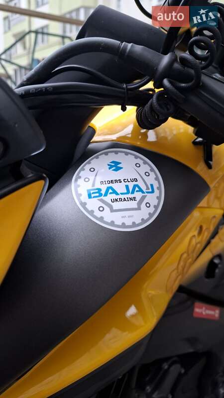 Мотоцикл Без обтекателей (Naked bike) Bajaj Pulsar NS200 2019 в Новых Петровцах фото 16 Мотоцикл Без обтекателей (Naked bike) Bajaj Pulsar NS200 2019 в Новых Петровцах