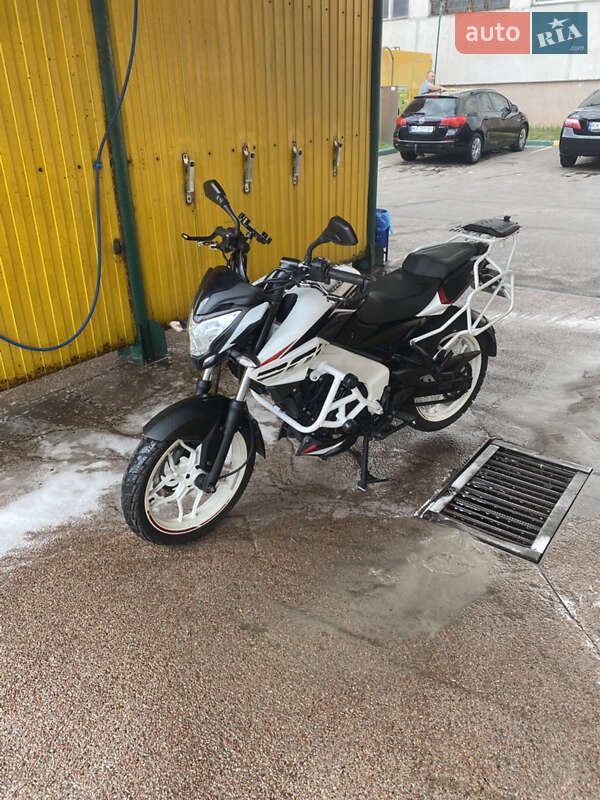 Мотоцикл Классік Bajaj Pulsar NS200 2021 в Києві