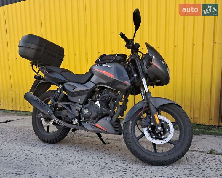 Мотоцикл Багатоцільовий (All-round) Bajaj Pulsar 2023 в 